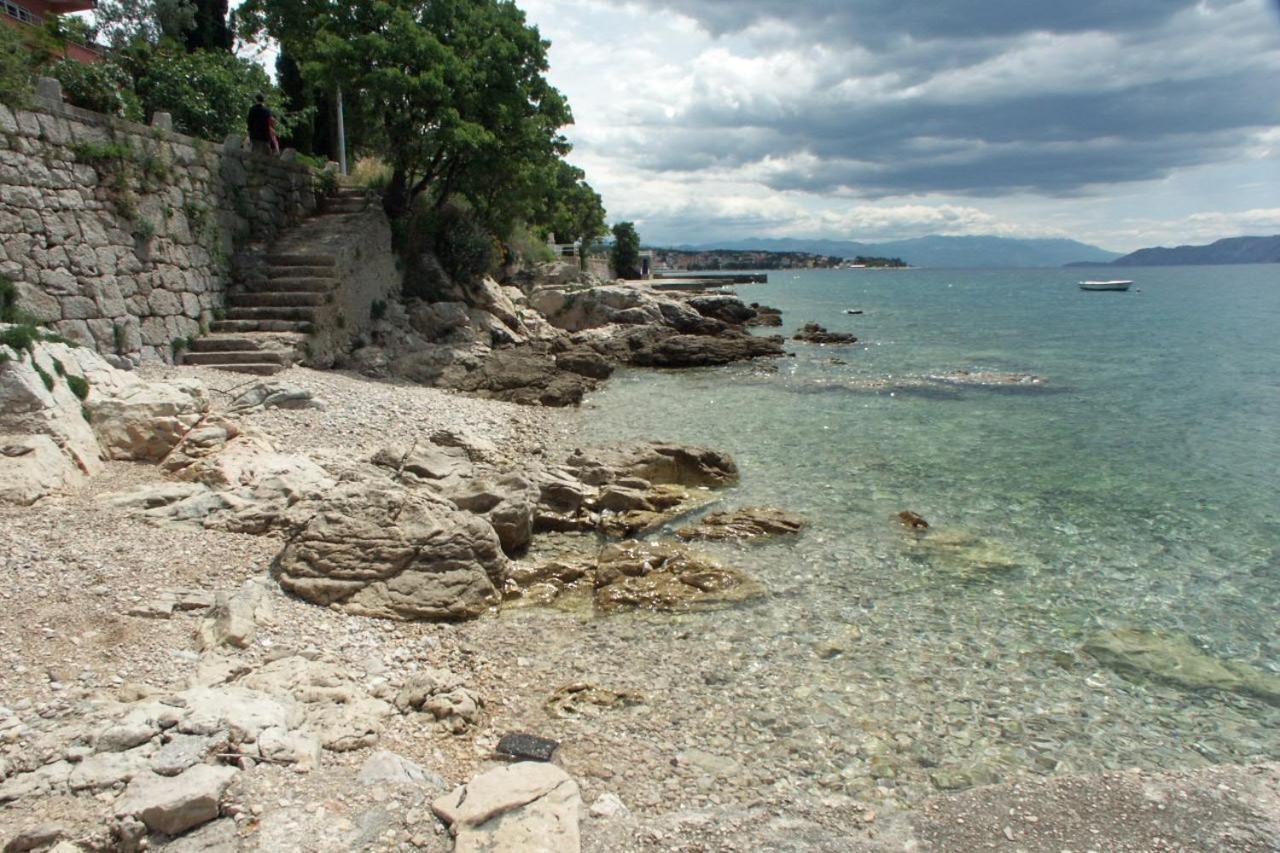 Apartments By The Sea Crikvenica - 2354 ภายนอก รูปภาพ