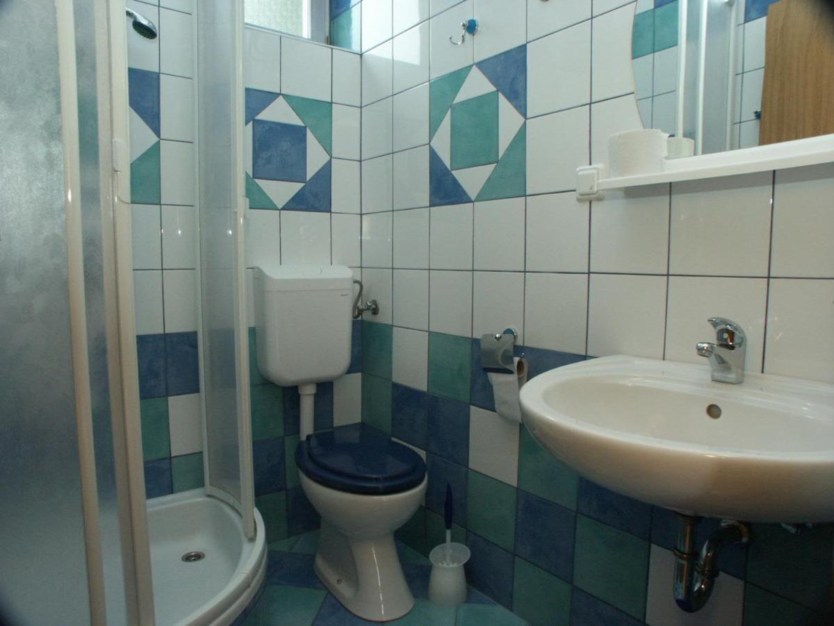 Apartments By The Sea Crikvenica - 2354 ภายนอก รูปภาพ